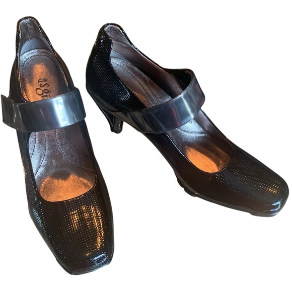 Asagi Mary Janes Comfy Patent Party Pumps Pewter Straps Keyhole-H2-3/4 Black 6.5 - Picture 3 of 12